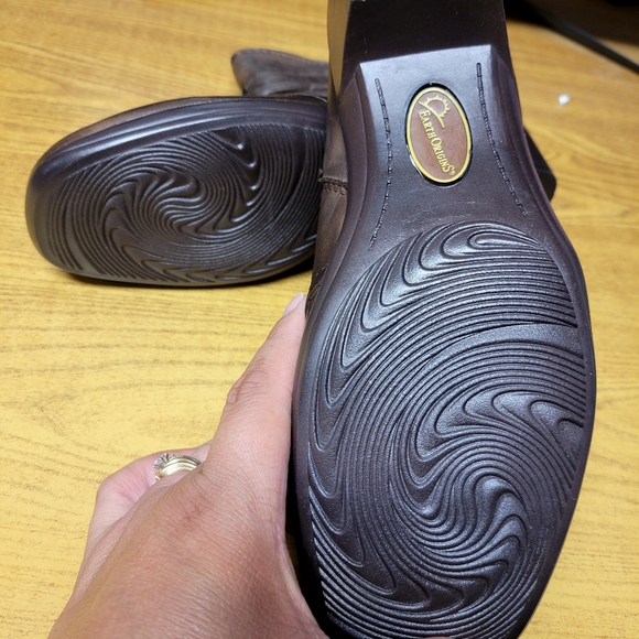 Leather boots - Picture 5 of 7